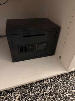 Black Electronic Digital Deposit Safe