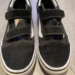 Vans Velcro Low Tops 4.5 In Juniors 