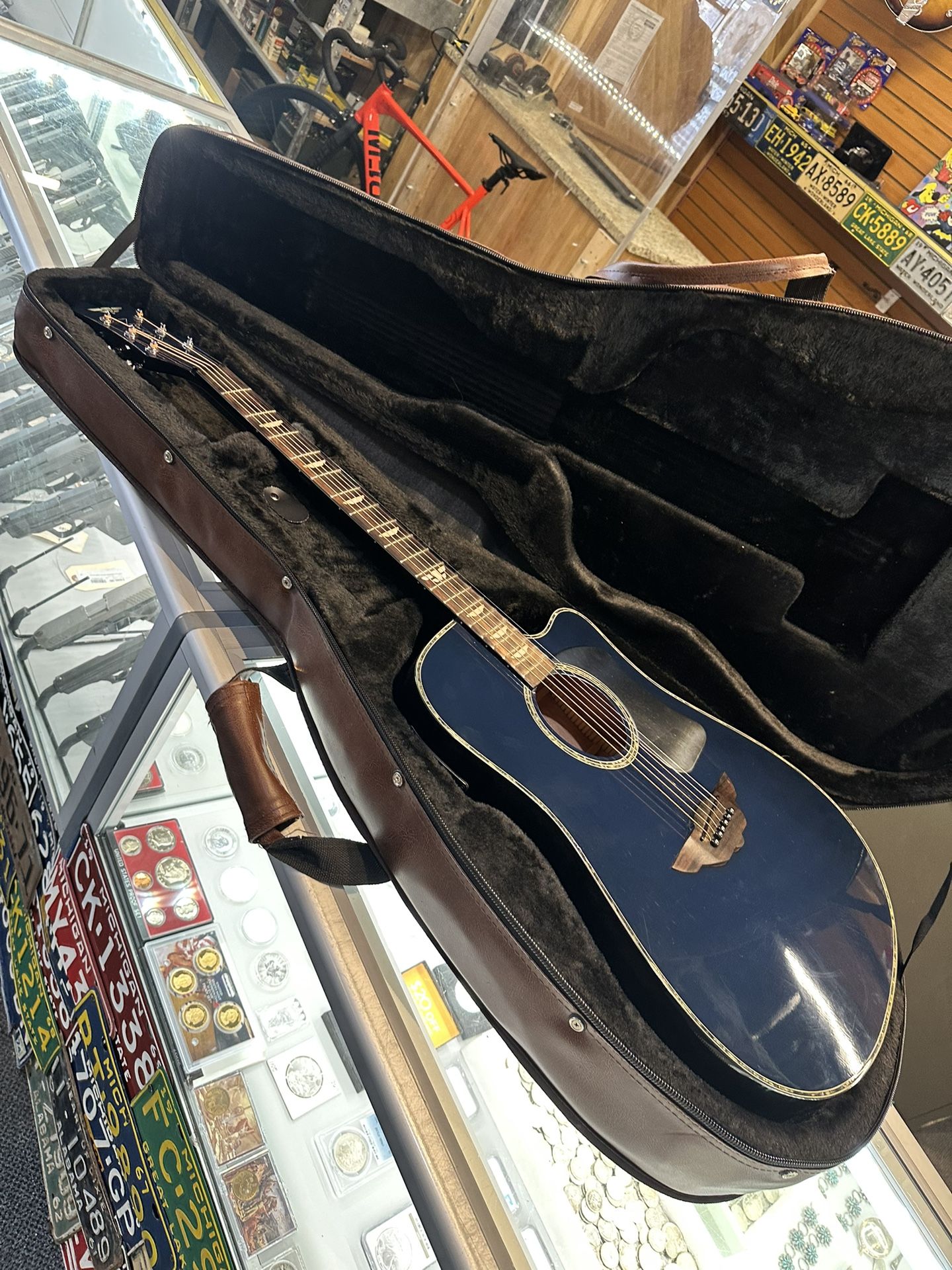 Keith Urban Night Star Electric Acoustic Guitar