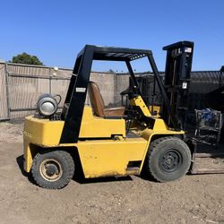 Cat Forklift 