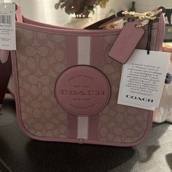 Coach Handbag 4 Sale!