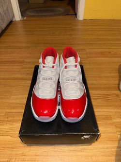 Air Jordan 11 Retro Cherry Red Size 9.5 Men’s