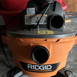 Ridgid 8 Gallon Vacuum 