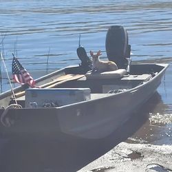 2018 Tracker Topper 14