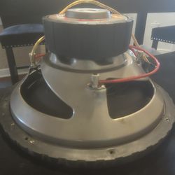 18in Kicker Cvr Rare Comp (ghost Sub)