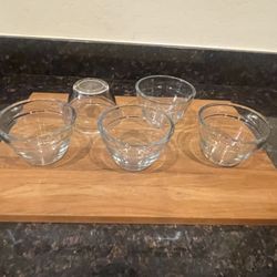 5 Pampered Chef 11/2 Cup prep bowls/storage bowls 
