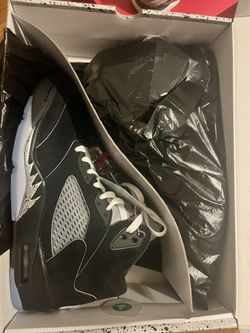 Air Jordan 5 “black Metallic Reimagined”