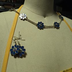 Blue Floral Necklace With Matching Earrings And Bracelet 
