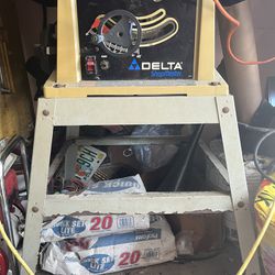 Table Saw DELTA 