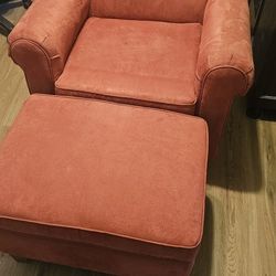 Chair with Ottoman 