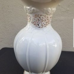 Lenox Vase With Gold Trim