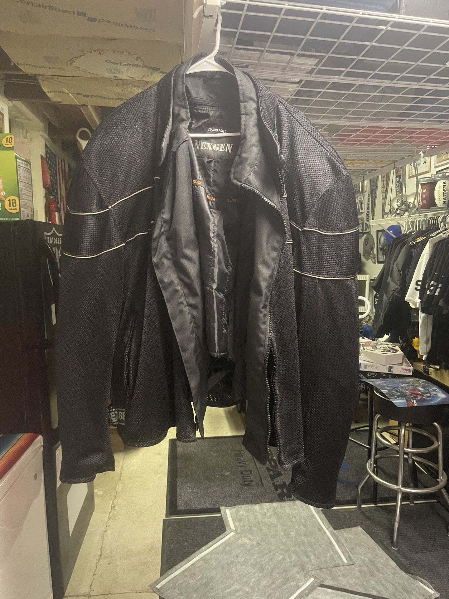 Nexgen Motor Cycle Jacket With Elbow And Back Plates Size 3XL