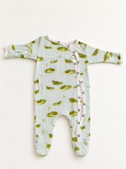 MILKBARN frog romper with feetsies