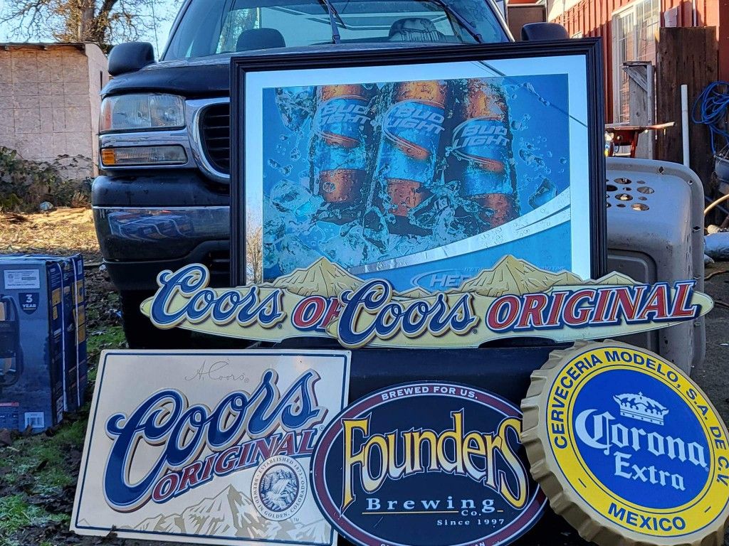 Vintage Metal Beer Signs & Mirrors
