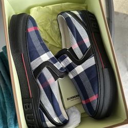 Burberry Slip On