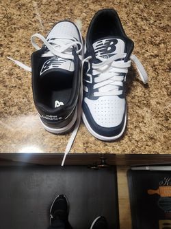 NEW BALANCE SIZE 5