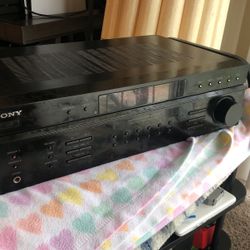 Sony fm Stereo/fm-am  receiver STR-DE 197