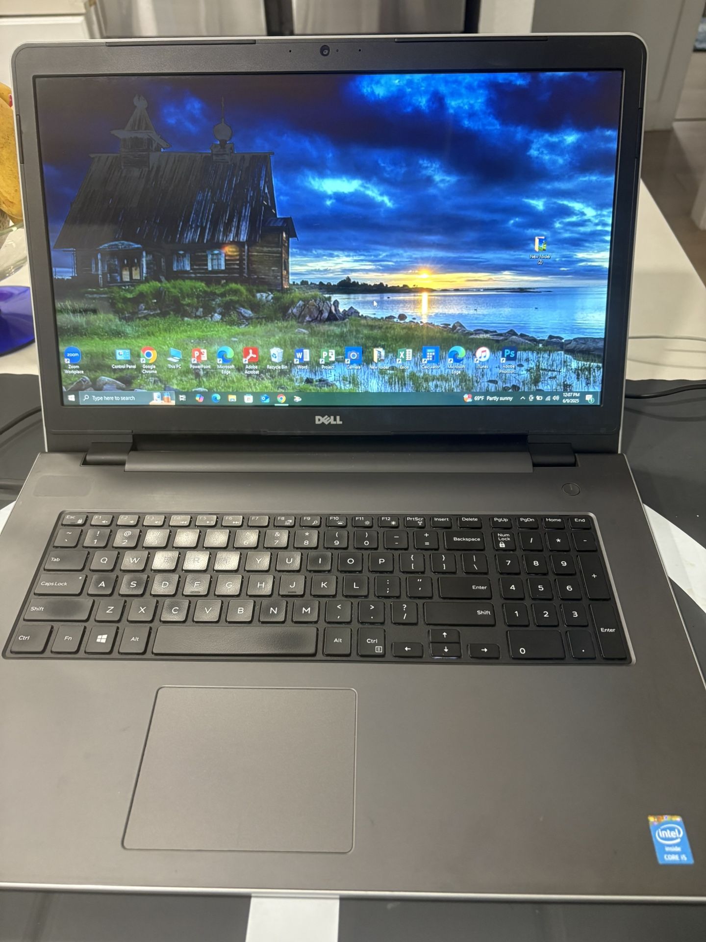 i5…i5…i5…i5. DELL INSPIRON model # 5758 LAPTOP WINDOWS 10 Professional ……… FULLY LOADED with MICROSOFT and PHOTOSHOP … installed and activated. (Y