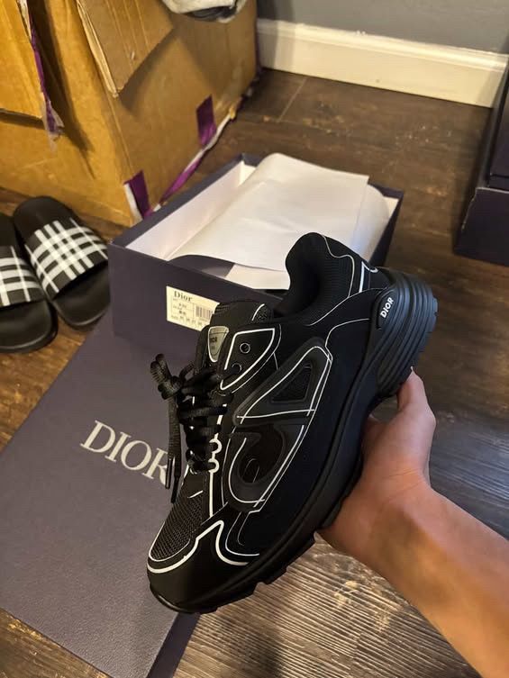 B30 Dior’s Size 8 And 9