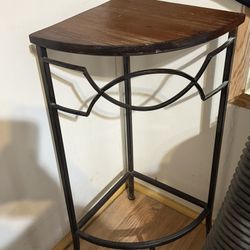Corner Table 