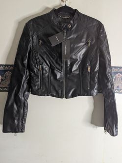 Dolce and gabbana woman's leather jacket sz 42 brand new