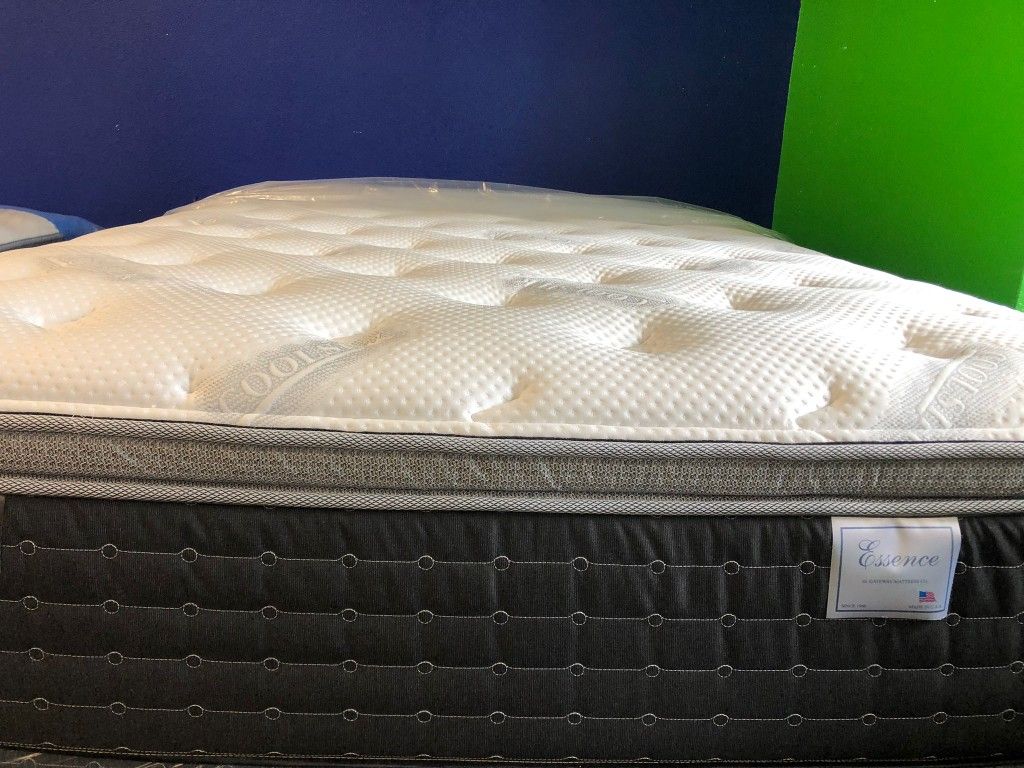 Brand New All weekend-Mattress