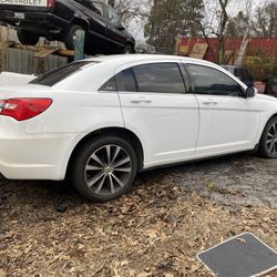 2011 Chrysler 200 