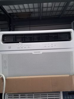 15000btu windows Ac by Toshiba smart WiFi.  110volts. Complete Set new with warranty.