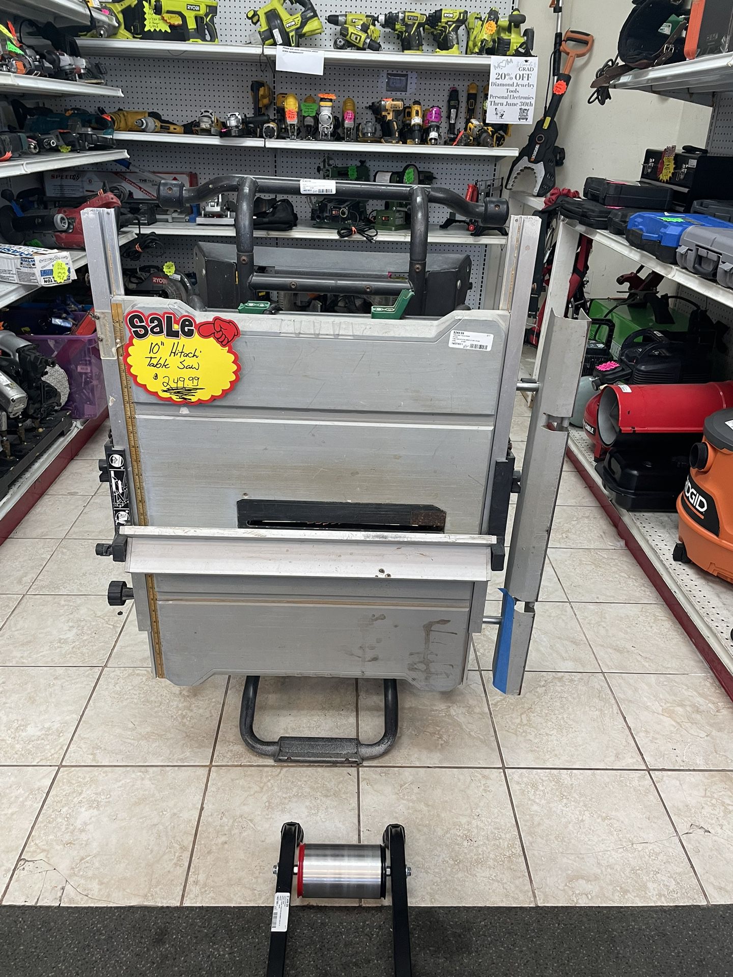 Hitachi 10” Table Saw With Stand 