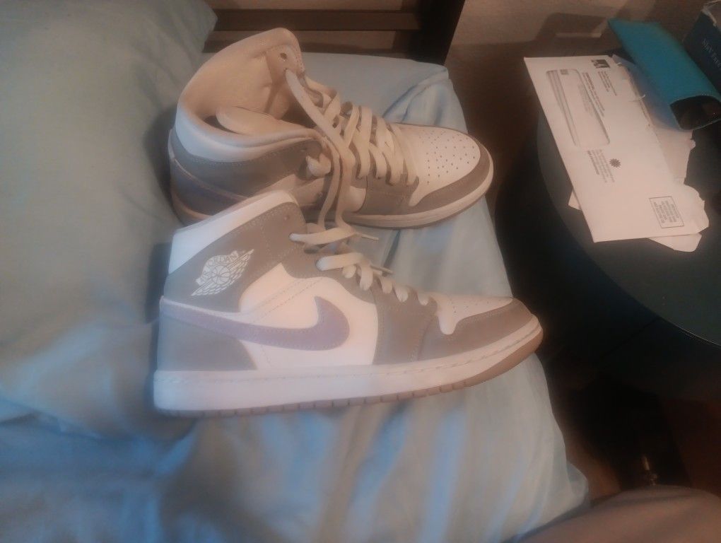  Nike 