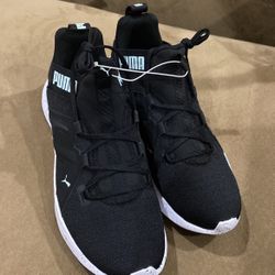 PUMA Sneakets - Women’s - Brand New -$45