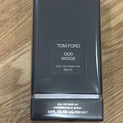 New Tom Ford  OUD Wood 