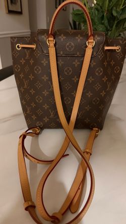 Authentic LV Montsouris PM canvas backpack  Very Clean.