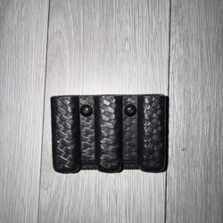 Bianchi Magazine Holster