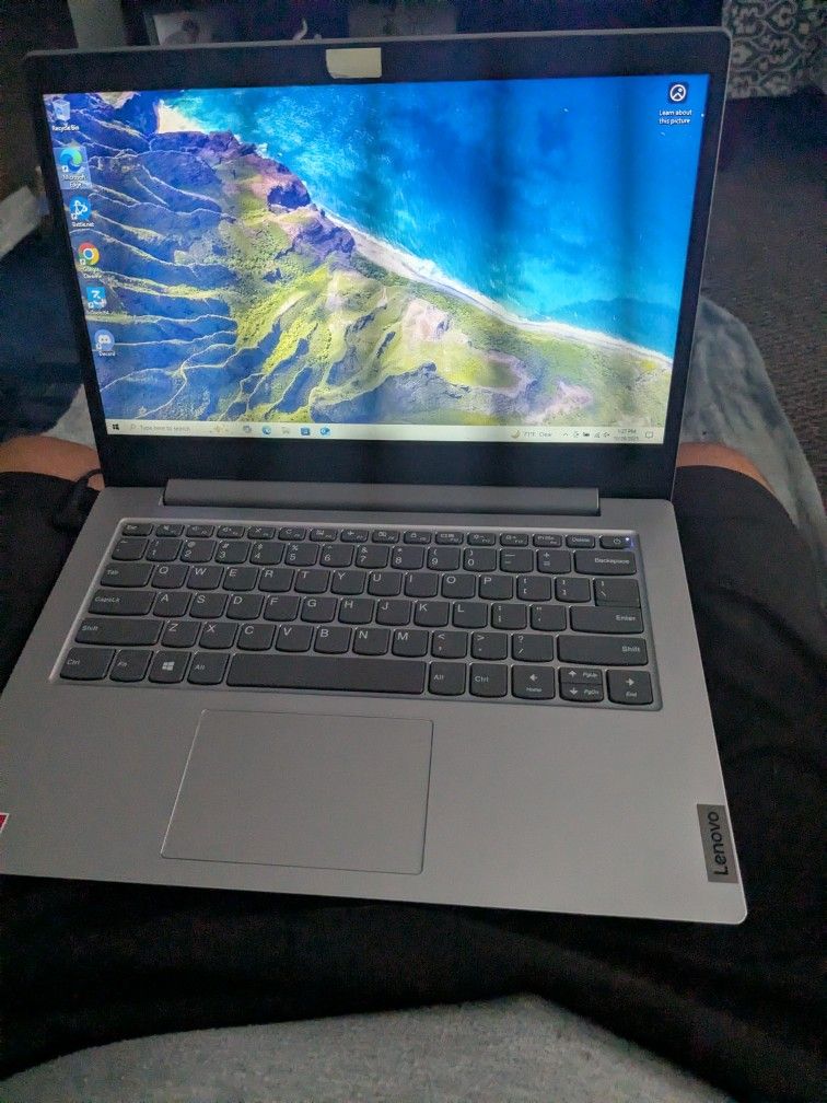 Lenovo Laptop 