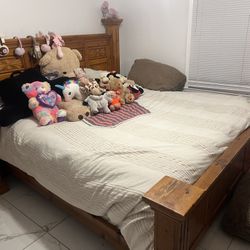 Used King Size Bedroom Set. Must Sell OBO