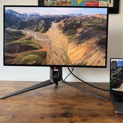 Asus 4K 27" QD-OLED Gaming Monitor