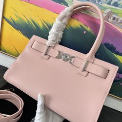 A classic versatile women's bag from Versace