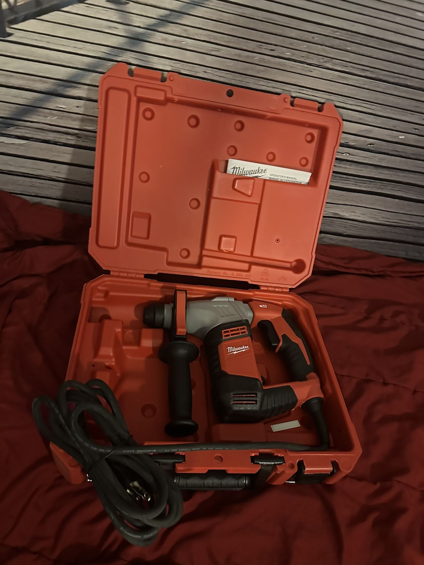 Milwaukee 5/8 Inch Corded Rotary Hammer
