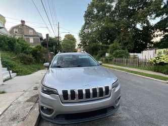 2020 Jeep Cherokee