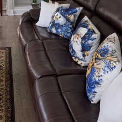 Brown Excellent Leather Reclining Couch With Studs 