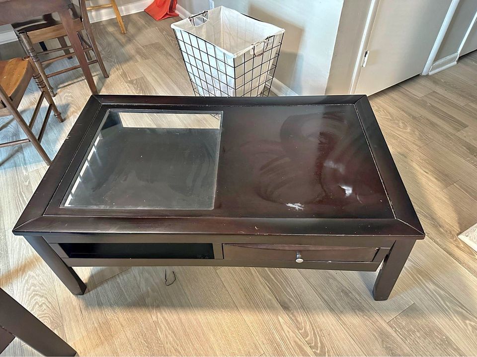 Dark Brown / Black Coffe Table And End Table