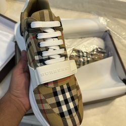 Burberry Shoes