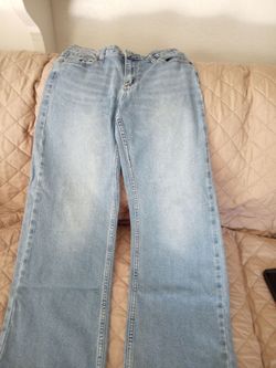 Light Wash Straight Leg Jeans size 5 $5