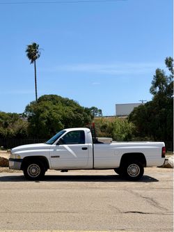 2001 Dodge Ram 2500 2WD Cummins 156K Miles!