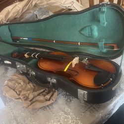 Vintage Conservarte 1/4 size student violin