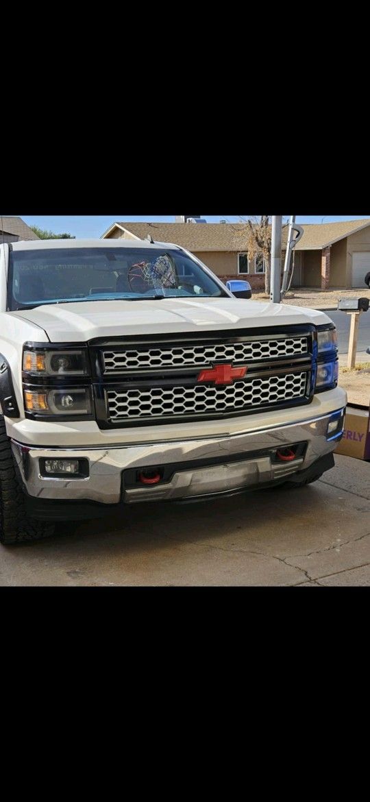 Headlights Lights  Grille 