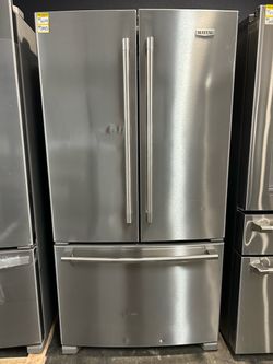 Maytag French Door Refrigerator / Refrigerador Maytag