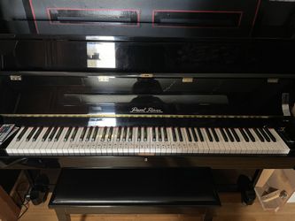 Pearl River Piano