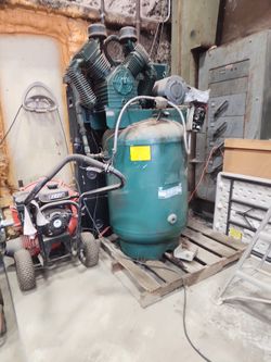 Industrial Air Compressor